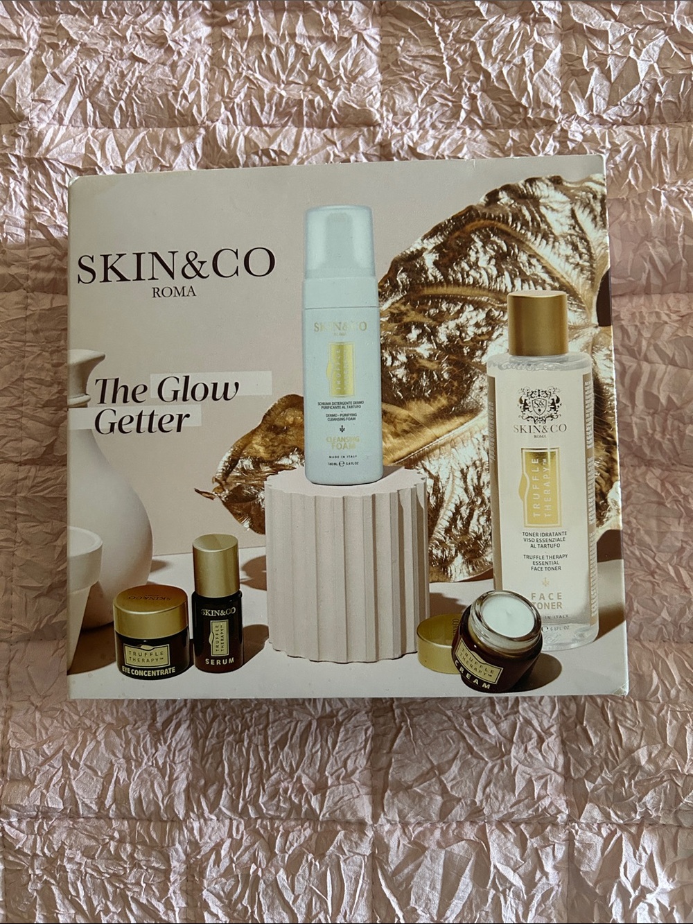 SKIN&CO Roma Glow Getter Set! Luxurious and Perfect for any age